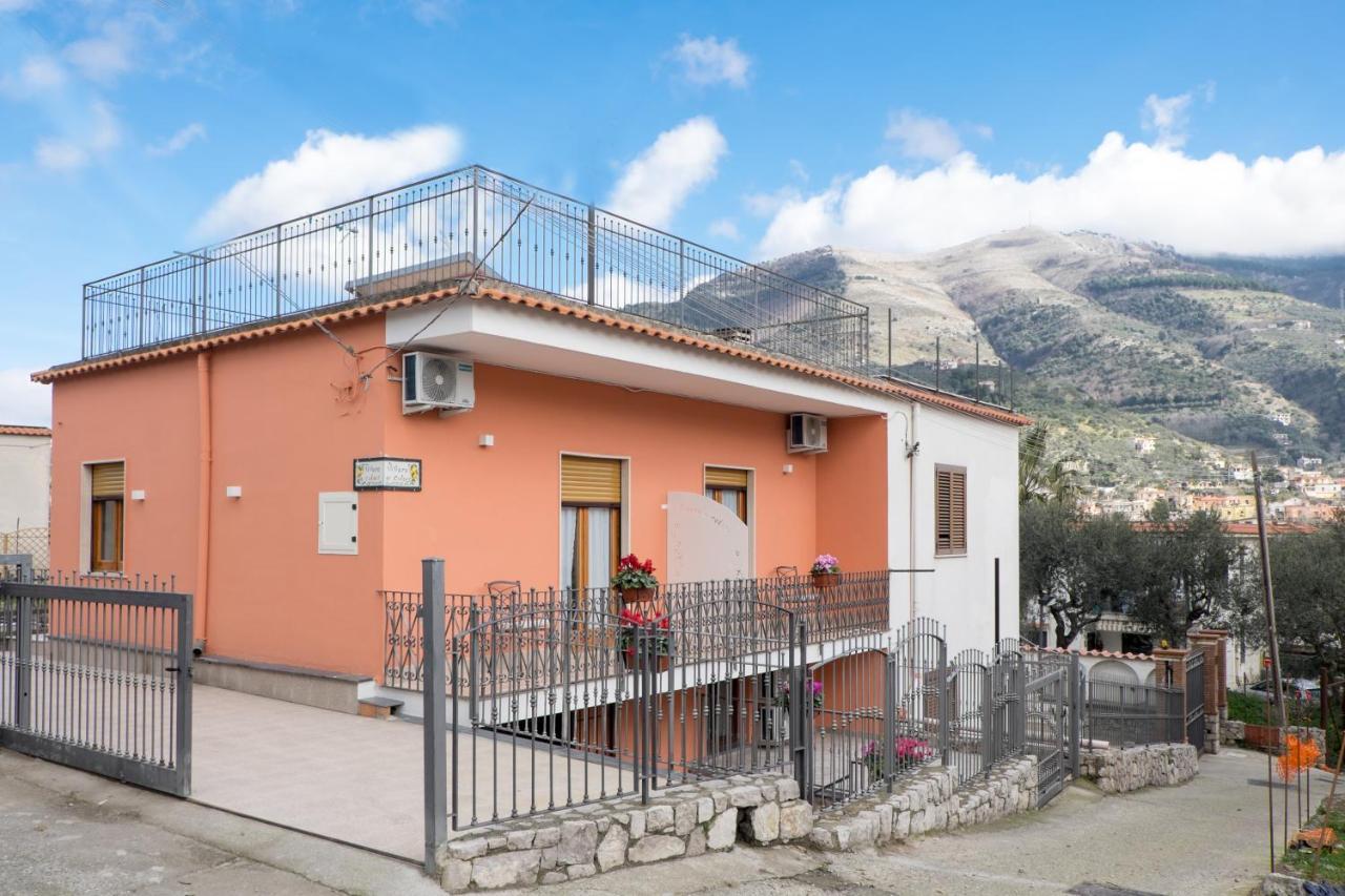Vivere A Colori Vico Equense Buitenkant foto